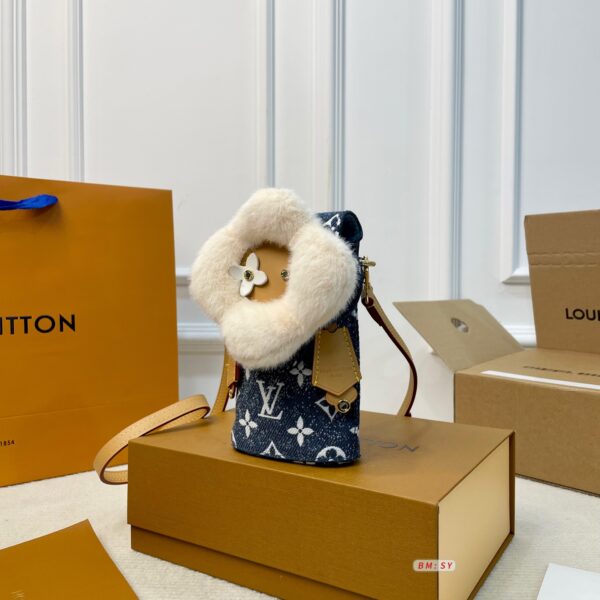 ルイ ヴィトン ( Louis Vuitton)デニム 斜 めがけ バッグ 10x5x16.5cm