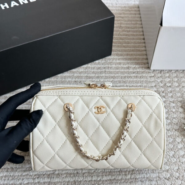 シャネル(Chanel) 新作 25P ミニ バッグ 11x18.5x11mm