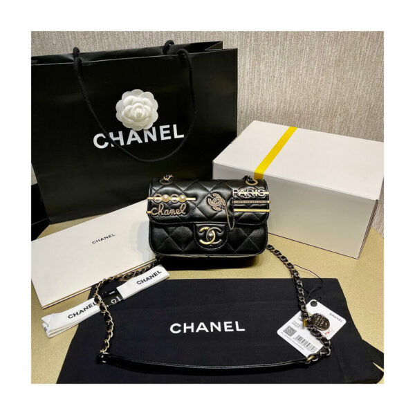 【入手困難】25ans雑誌掲載！中条あやみ愛用Chanel Pearls Charms Mini Flap Bag