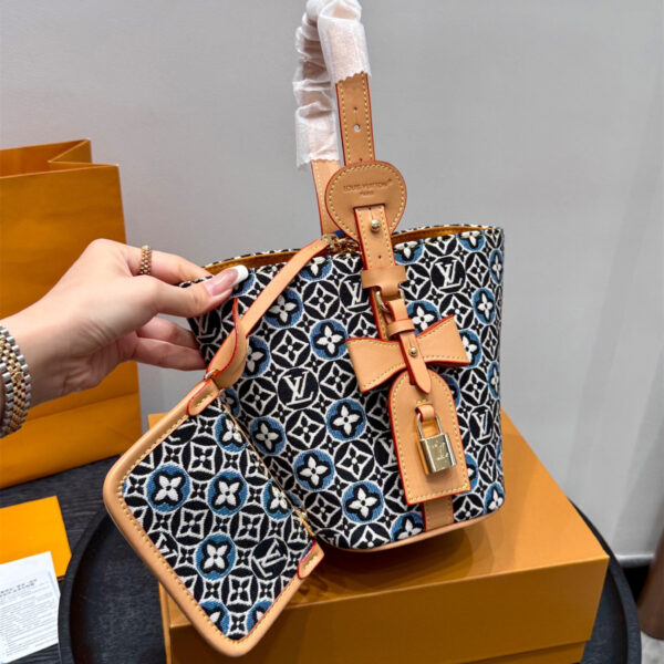 ルイ ヴィトン ( Louis Vuitton)デニム 手提げ バッグ 17x18cm