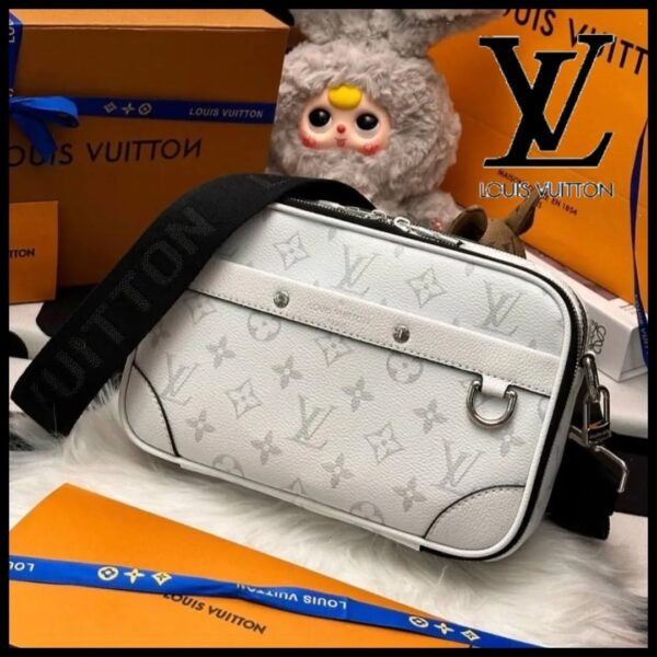 必見！ Luxury アルファメッセンジャーバッグホワイトモノグラム