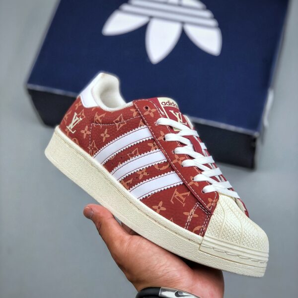 Louis vuitton X Adidas Originals Superstar