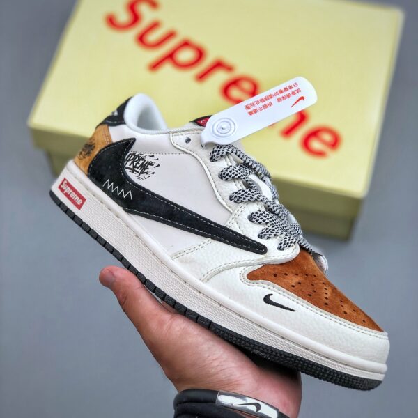 Nike Air Jordan 1 x Travis Scott AJ1 x Supreme