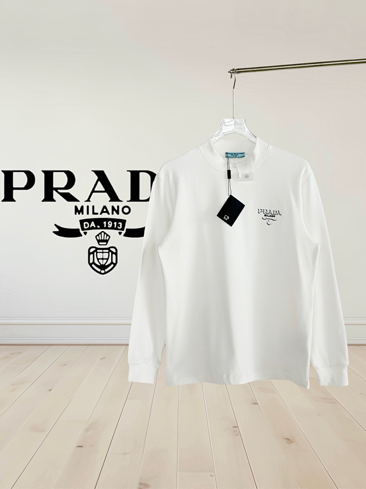 【PRADA】プラダ長袖 セーター 男女兼用!