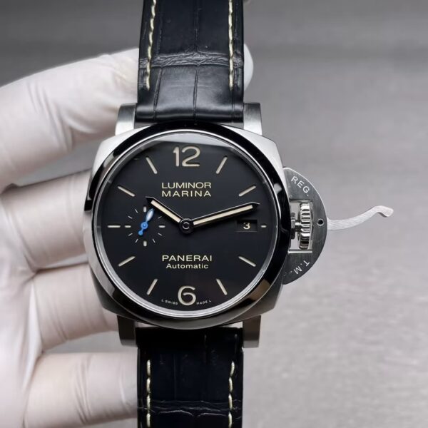 パネライ(Panerai) 新作 PAM 01392 メンズ 時計 42mm