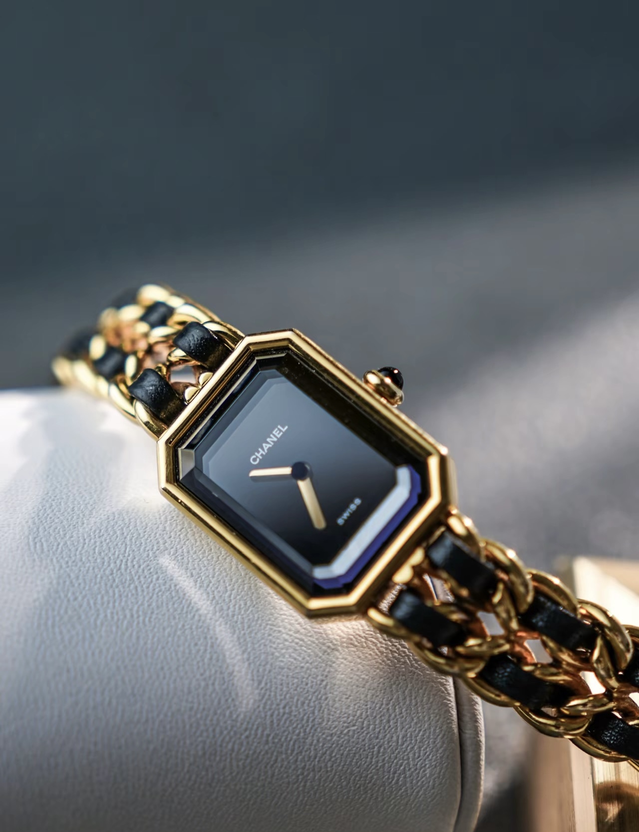 シャネル(Chanel) レディース 時計 黒 26mm