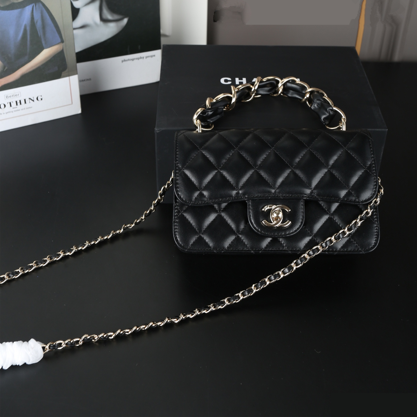 シャネル(Chanel) 25B ハンドル バッグ 20X13cm
