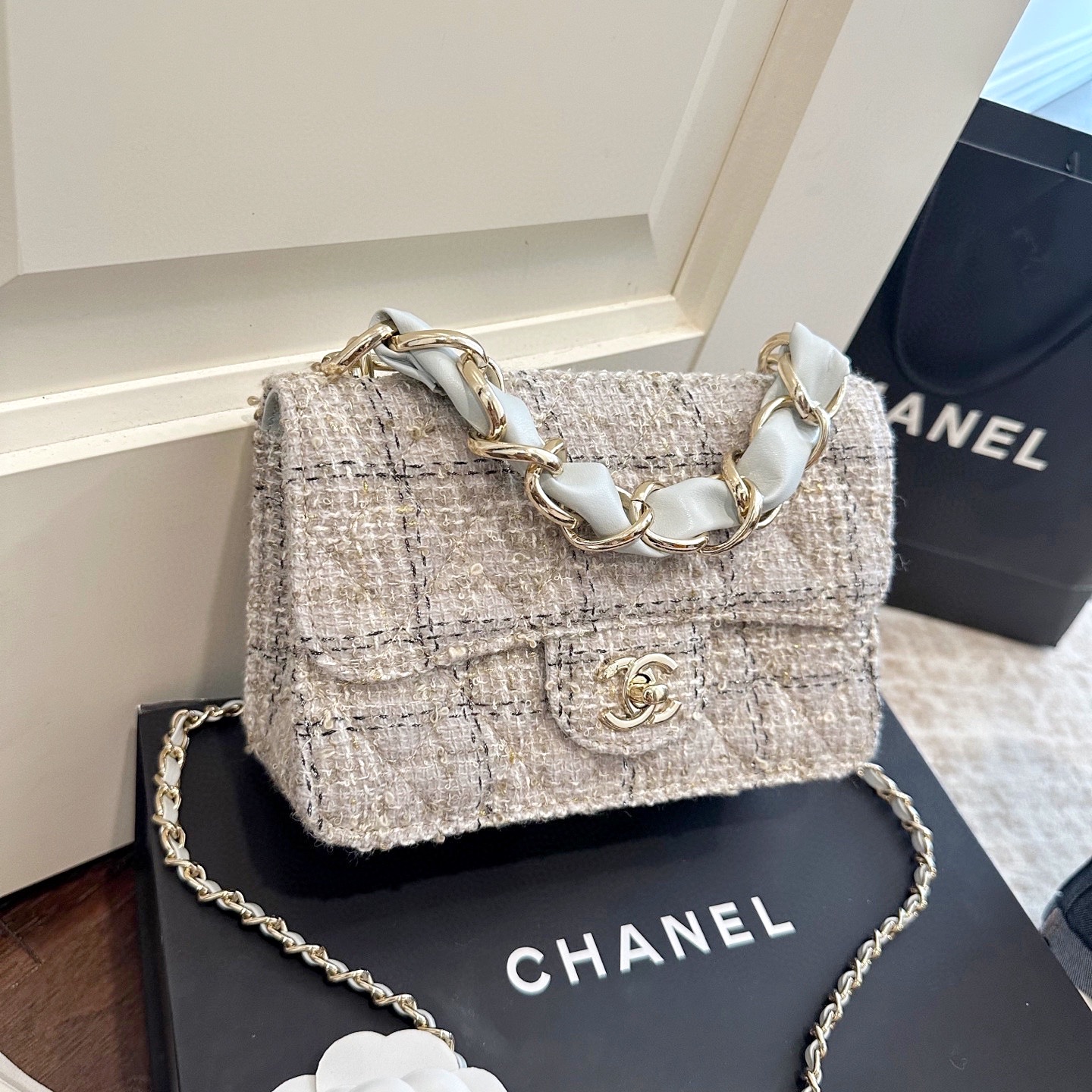 シャネル(Chanel) 25B チェーン バッグ 19cm