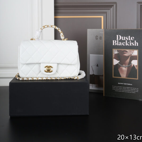 シャネル(Chanel) 新作 25B チェーンバッグ 20X13cm