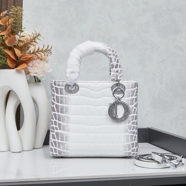 ディオール(Dior) レディース ダイアナ妃のバッグ クロコ 20x18x9cm