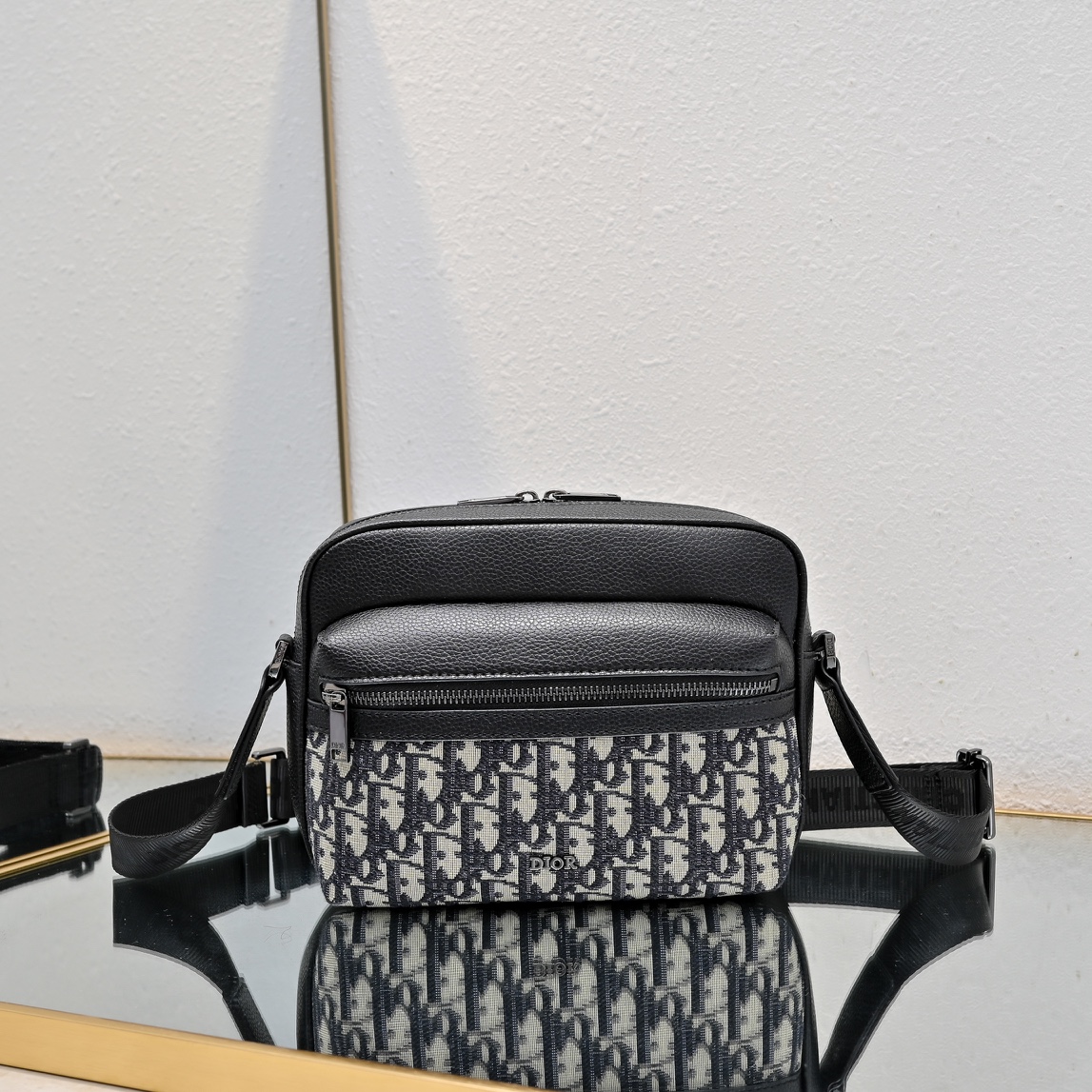 ディオール(Dior) Rider 2.0 バッグ ショルダー 18.5×13.5×7cm