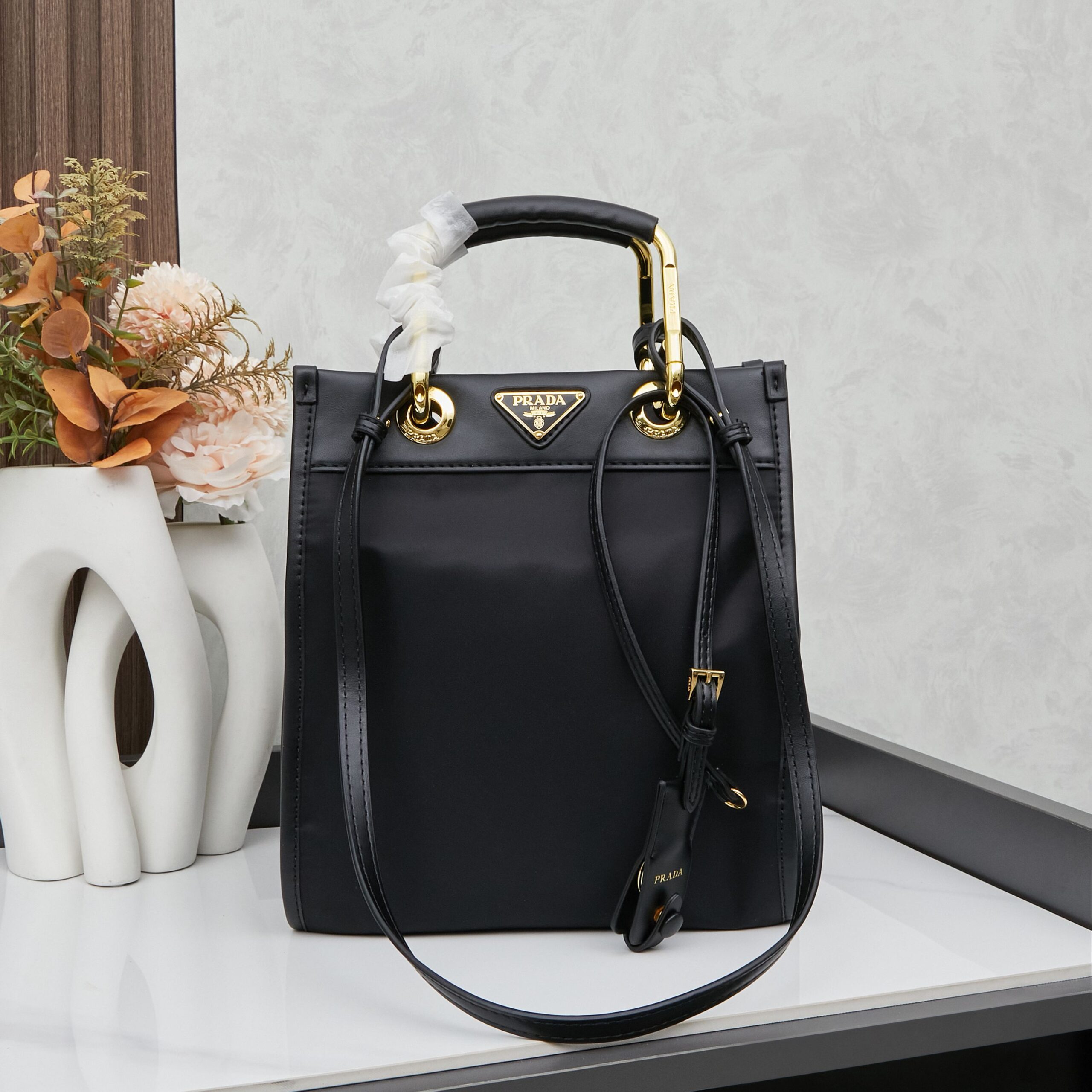 PRADA(プラダ) トート バッグ 黒 23x28x15cm