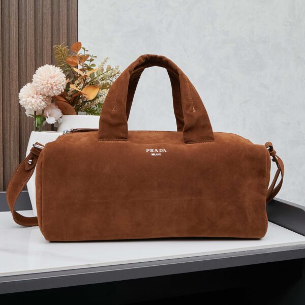 PRADA(プラダ) 肩掛け バッグ ダチョウ 36x16x16cm