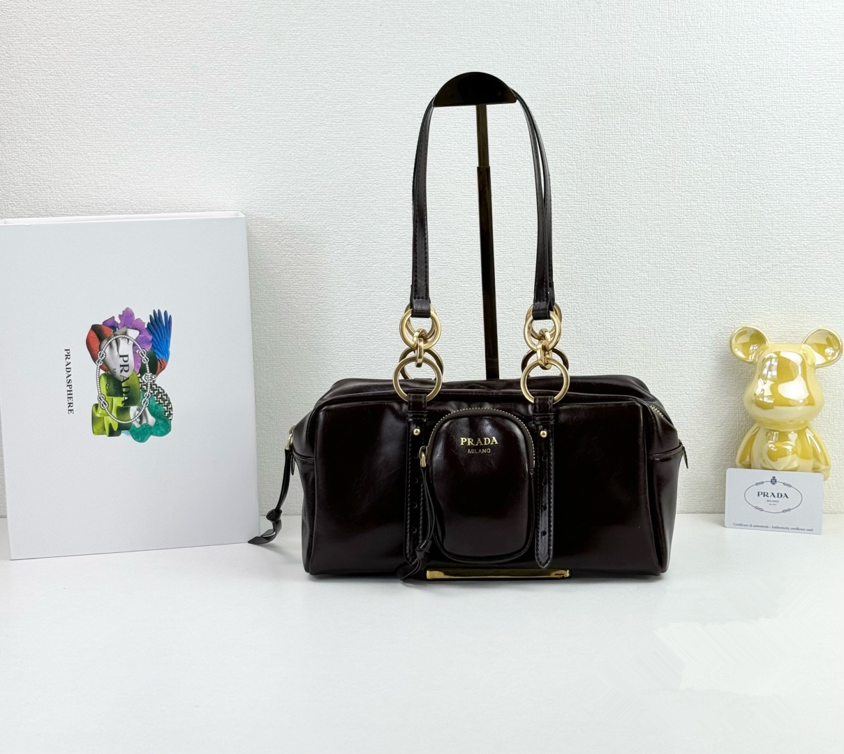 PRADA(プラダ) 肩掛け バッグ 30x14cm