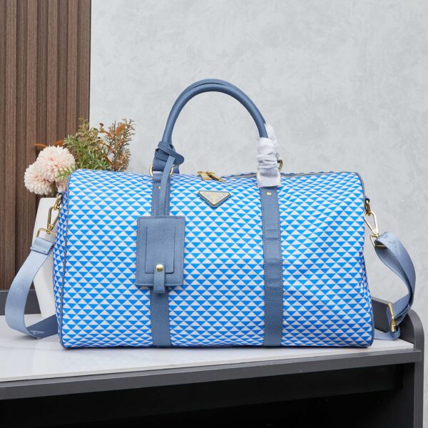 PRADA(プラダ) 新作 旅行 バッグ 45x30x14cm