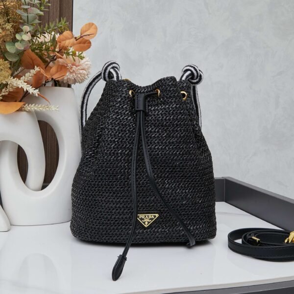 PRADA(プラダ) 2025SS新作 巾着 バッグ 26x27x13cm