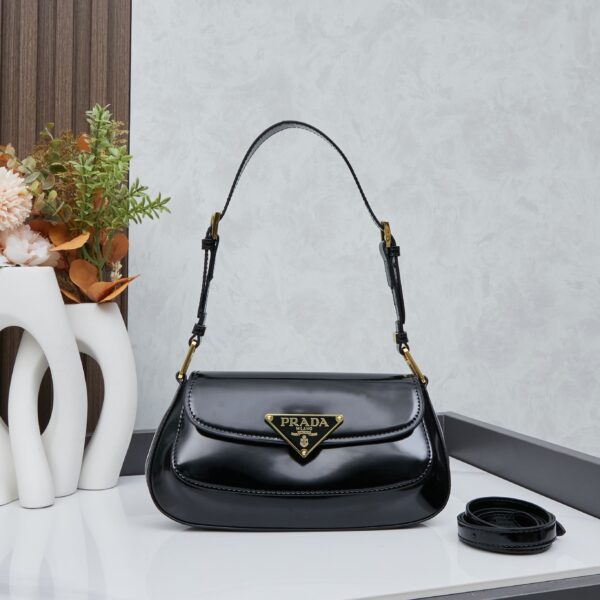 PRADA(プラダ) ショルダー バッグ 24x12x4cm
