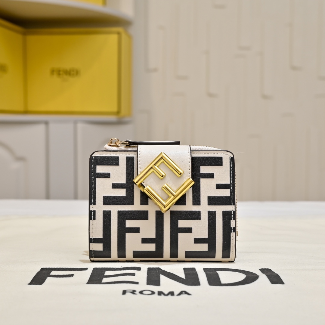 Fendi(フェンディ) FF Diamonds 財布 レディース 10X4X8cm