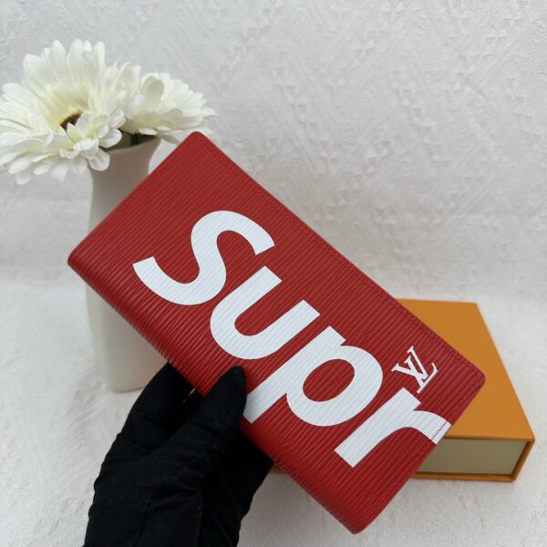 ルイ ヴィトン ( Louis Vuitton) LV x Supreme 長 財布 10x19cm