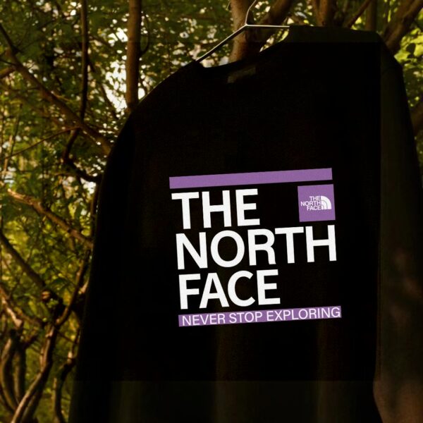 ノース フェイス(The North Face) パーカー グレー 男女兼用