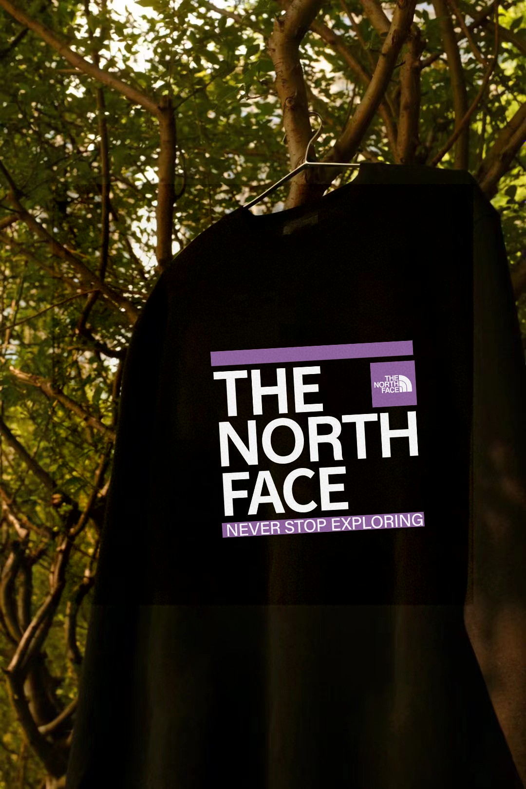 ノース フェイス(The North Face) パーカー グレー 男女兼用