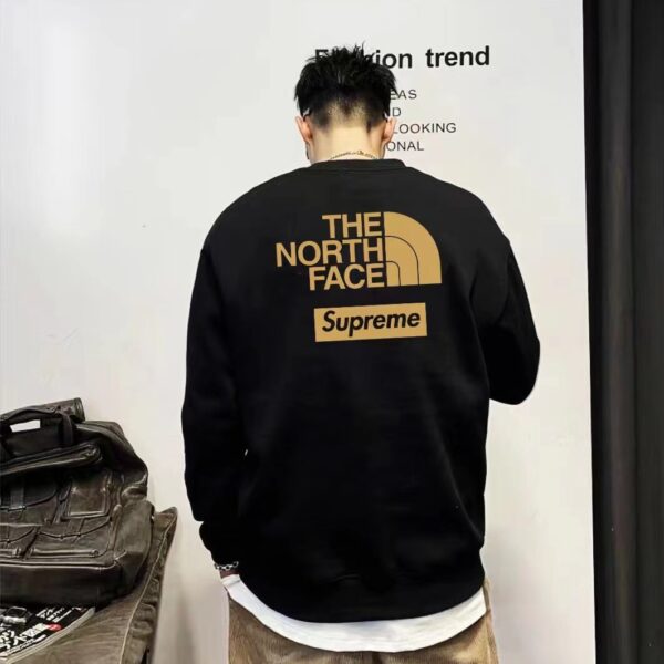 ノース フェイス(The North Face) パーカー グレー 男女兼用